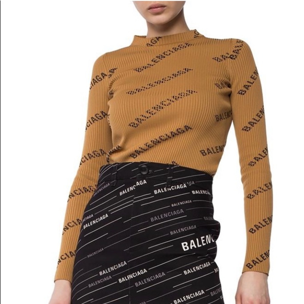 SOLD! AUTHENTIC BALENCIAGA All Over Logo Rib Knit - Picture 3 of 7